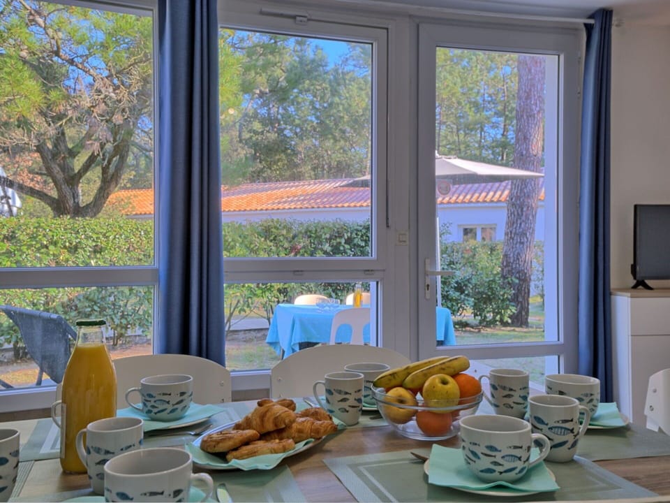 Food, Tableware, Table, Property, Dishware, Window, Plate, Azure, Blue, Cup