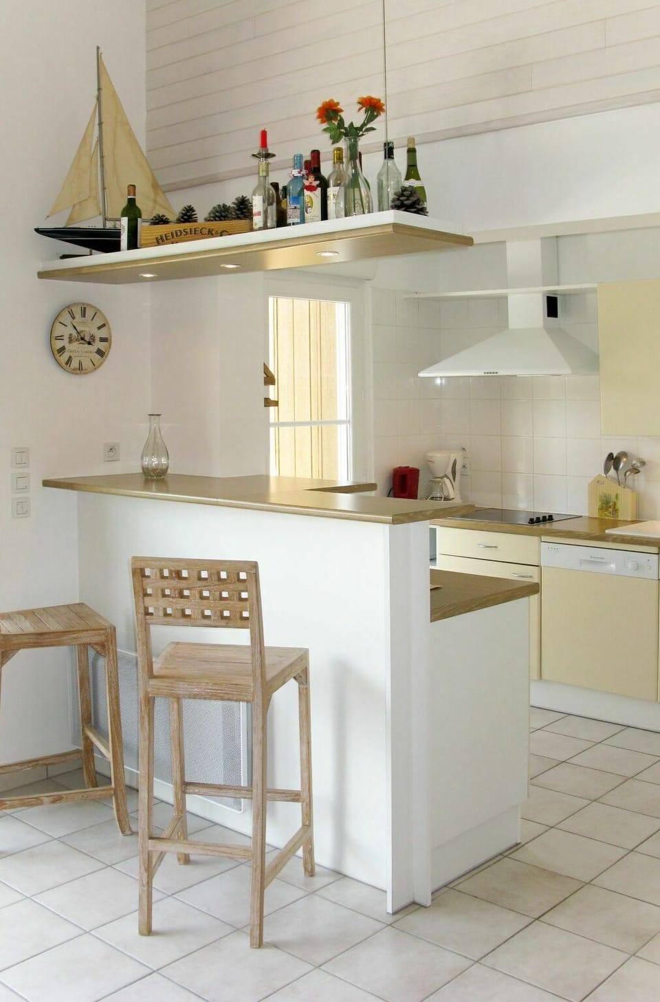 Furniture, Room, Kitchen, Countertop, Property, Interior Design, Cabinetry, Tile, Table, Floor