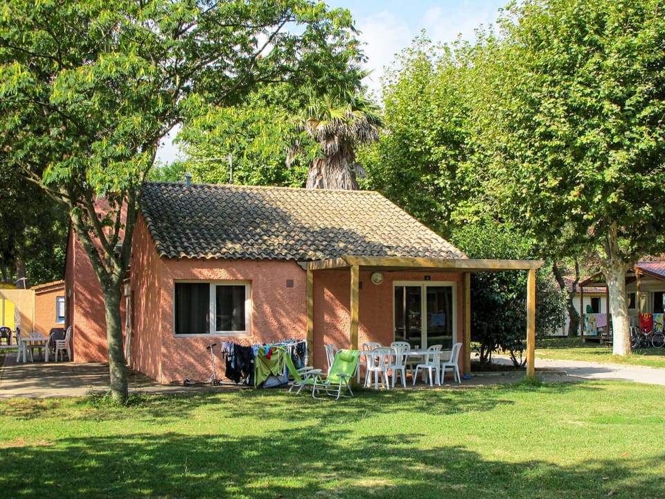 Property, House, Cottage, Home, Building, Real Estate, Farmhouse, Roof, Tree, Rural Area