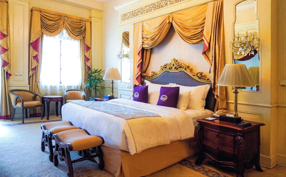 Presidential Suite, 1 King Bed | Minibar, in-room safe, desk, laptop workspace
