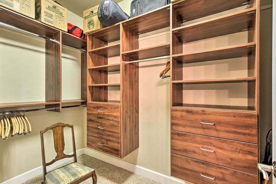 Walk-In Closet