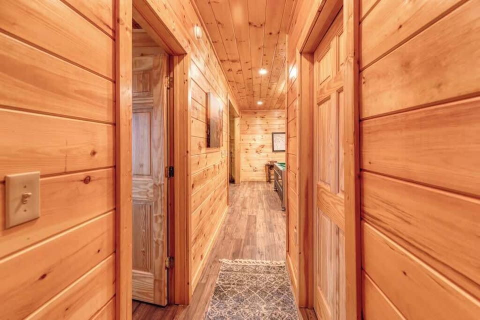 hallway from Terrace level game room to bathroom