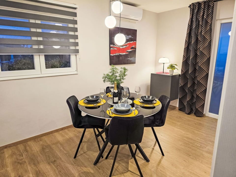 Furniture, Interior Design, Flooring, Wood, Floor, Room, Lighting, Chair, Apartment, Ceiling