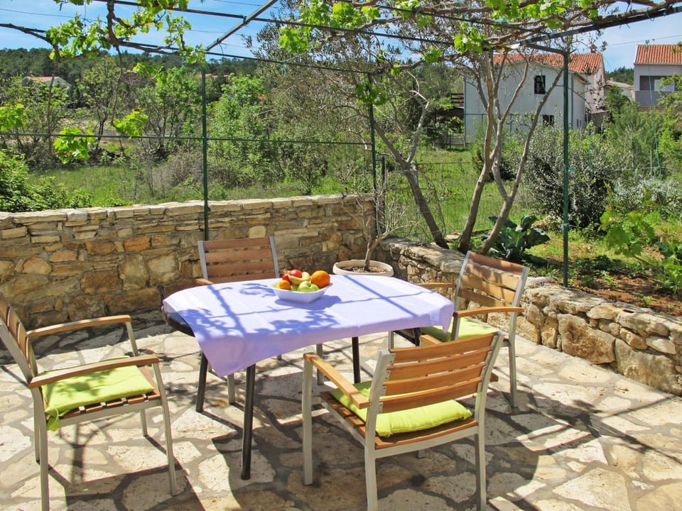 Property, Furniture, Table, Patio, Outdoor Table, Backyard, Room, House, Yard, Chair