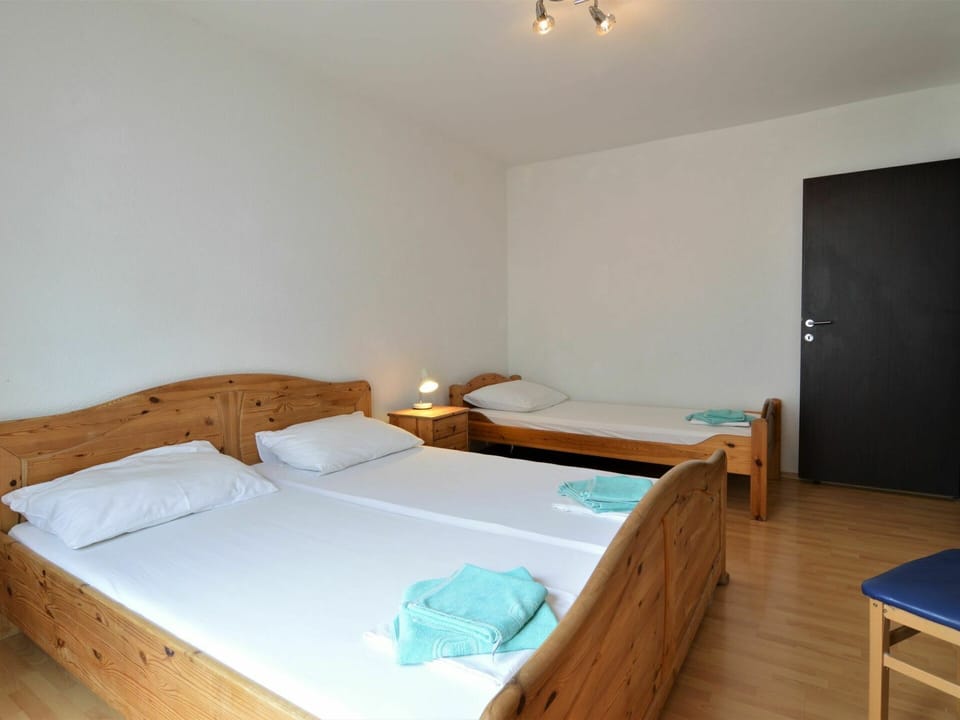 Furniture, Property, Comfort, Building, Table, Wood, House, Interior Design, Pillow