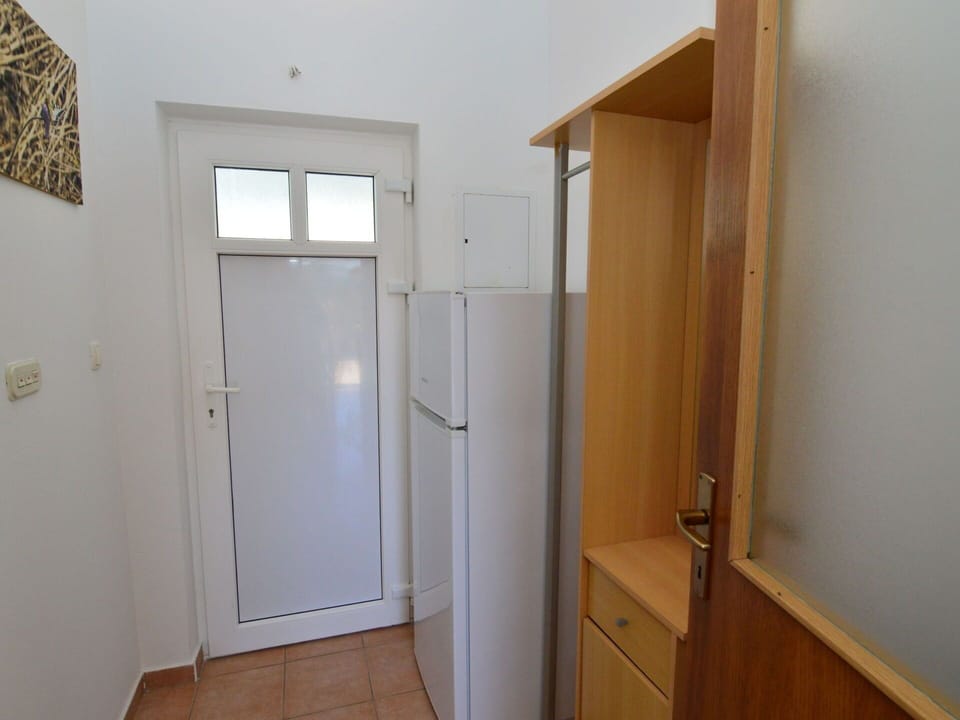 Door, Wood, Floor, House, Flooring, Home Door, Wood Stain
