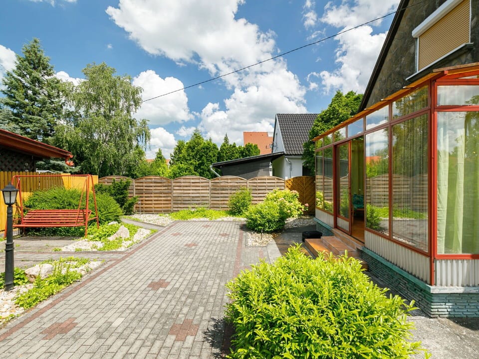 Shrub, Garden, Architecture, House, Home, Roof, Groundcover, Cottage, Landscaping