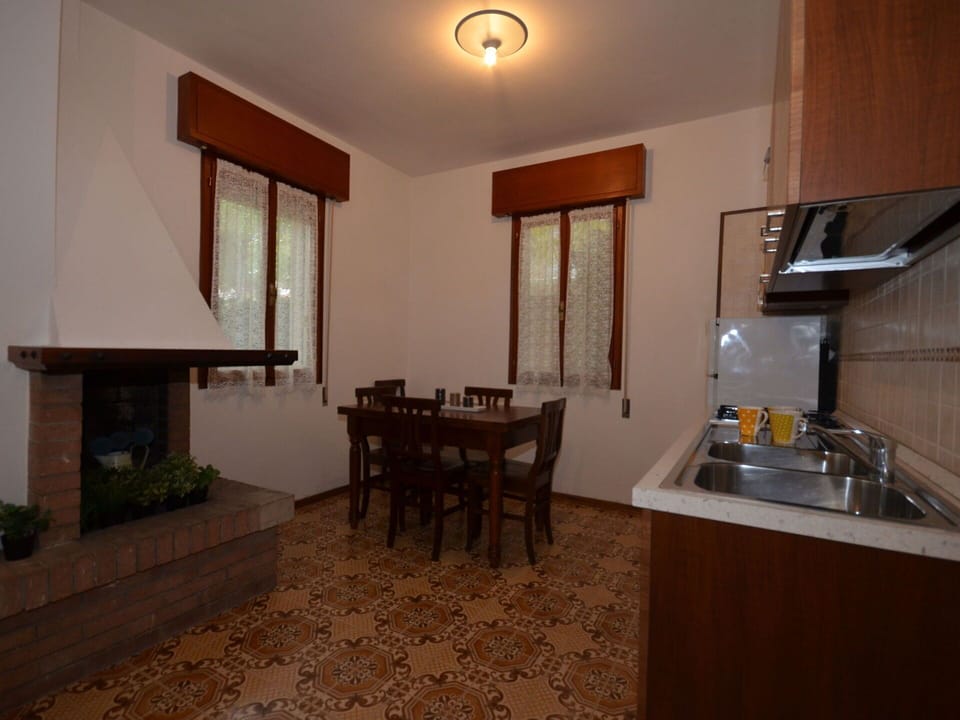 Furniture, Sink, Cabinetry, Tap, Countertop, Building, Table, Wood, Kitchen, Plumbing Fixture