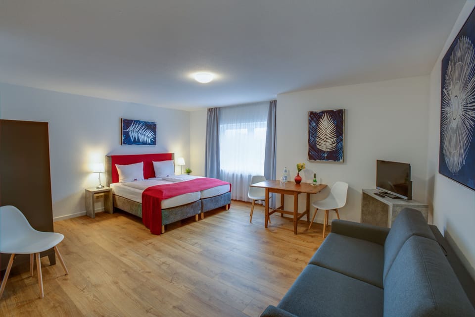In-room safe, individually decorated, individually furnished, desk