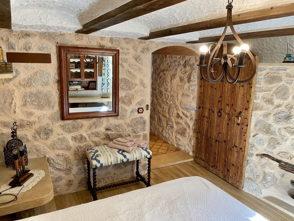 Deluxe Double Room | Room amenity