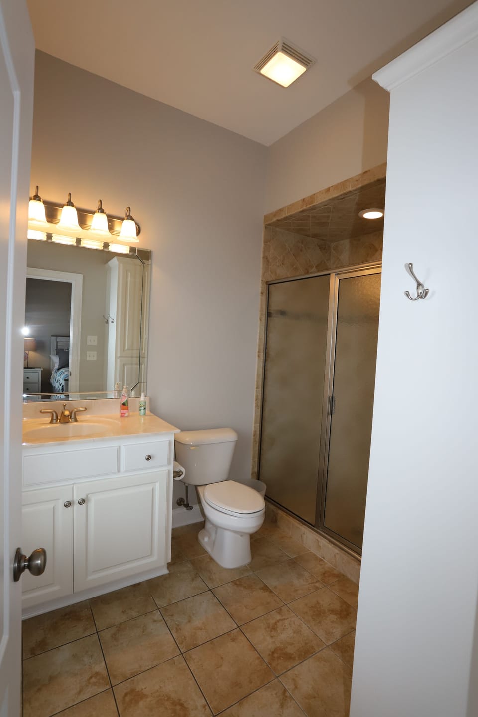 Bathroom for the 2nd floor master w/ town and inter-coastal waterway views