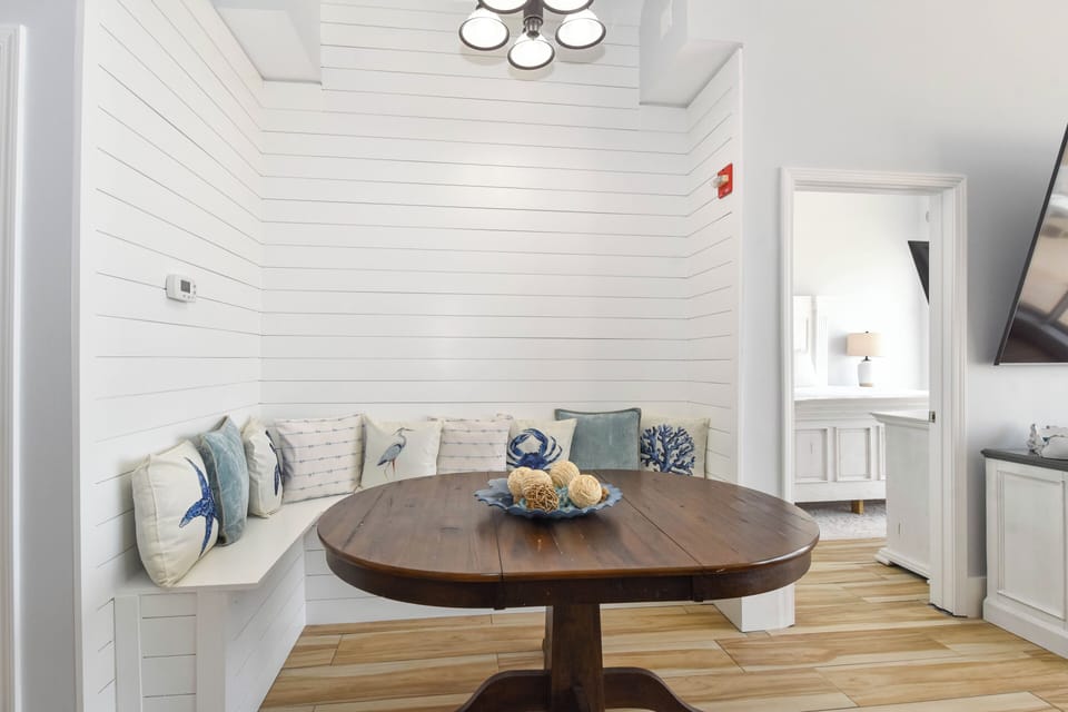 Silver Shells St. Croix 205 - Dining Area