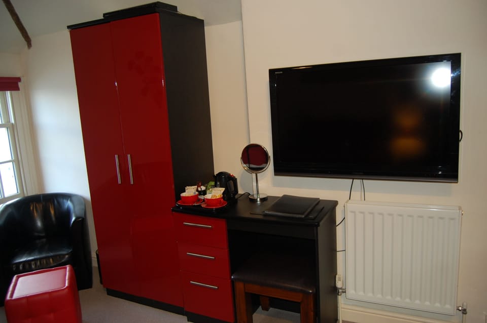 Superior Double Room, Sea View | Individually decorated, individually furnished, soundproofing