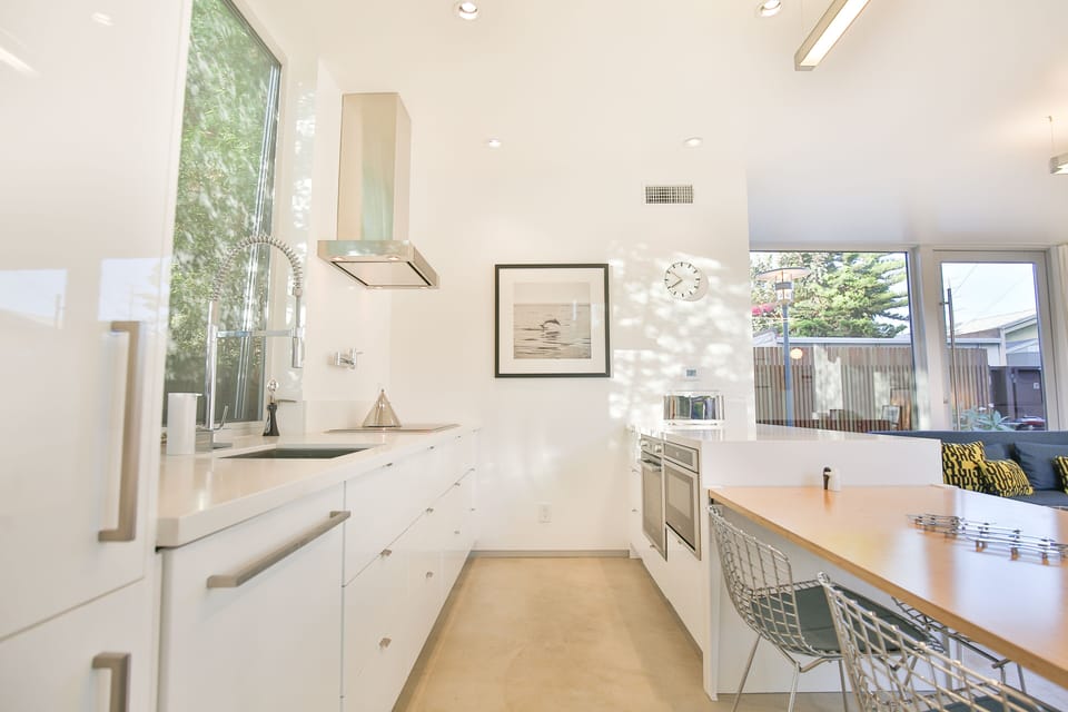 Cooking/Dining Area