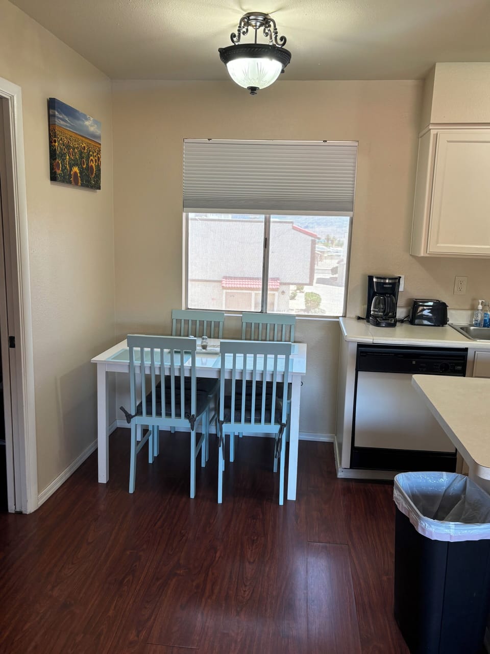 Dining room with 4 person seating