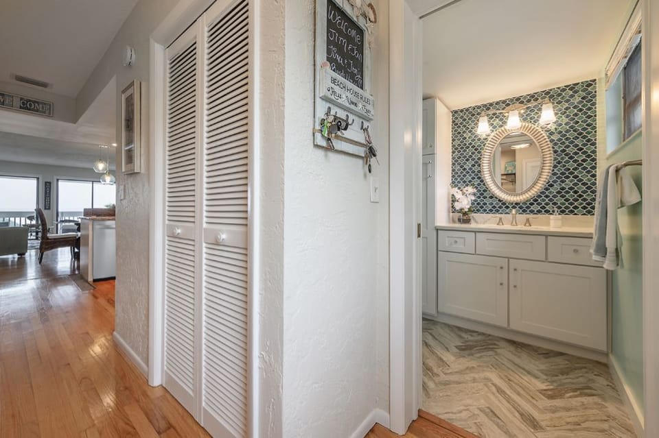 Large kitchen pantry 