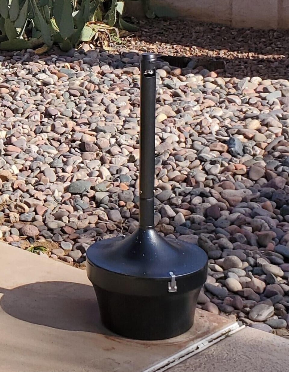 Smoking Cigarette receptacle.