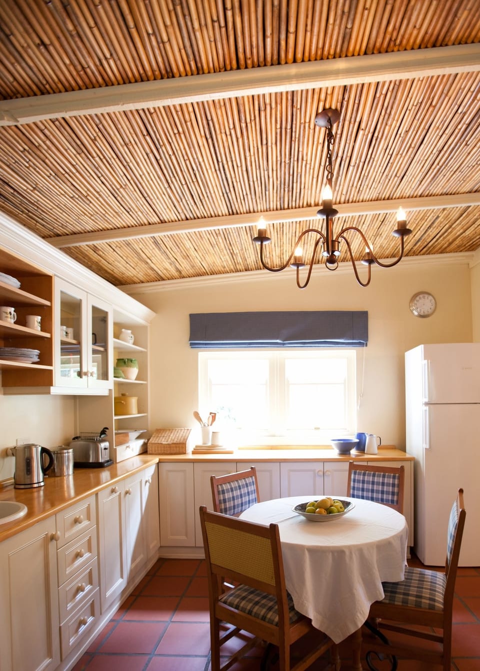 Cottage (Wild Olive House 2) | In-room dining