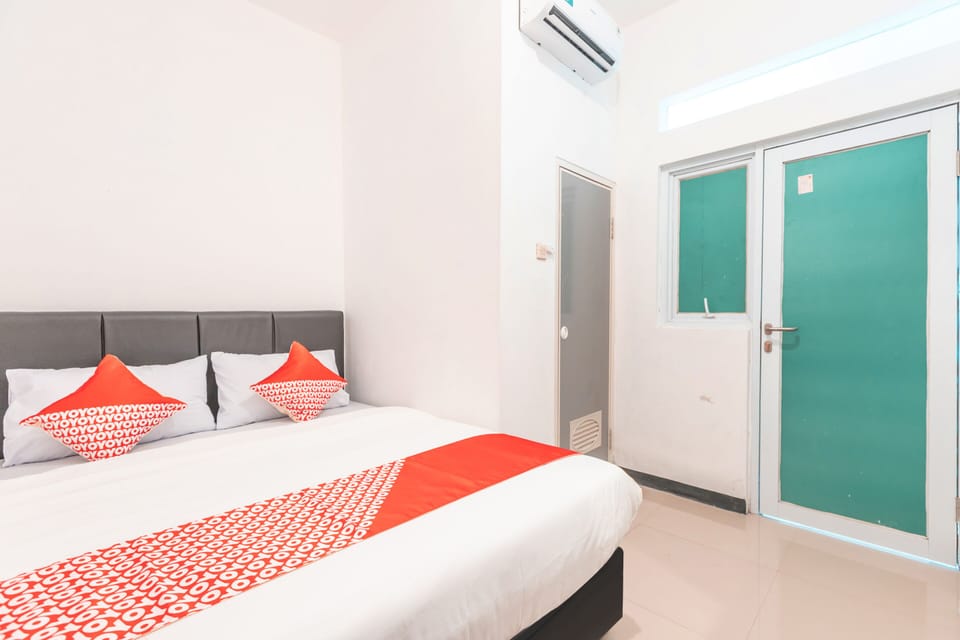 Standard Double Room | Free WiFi