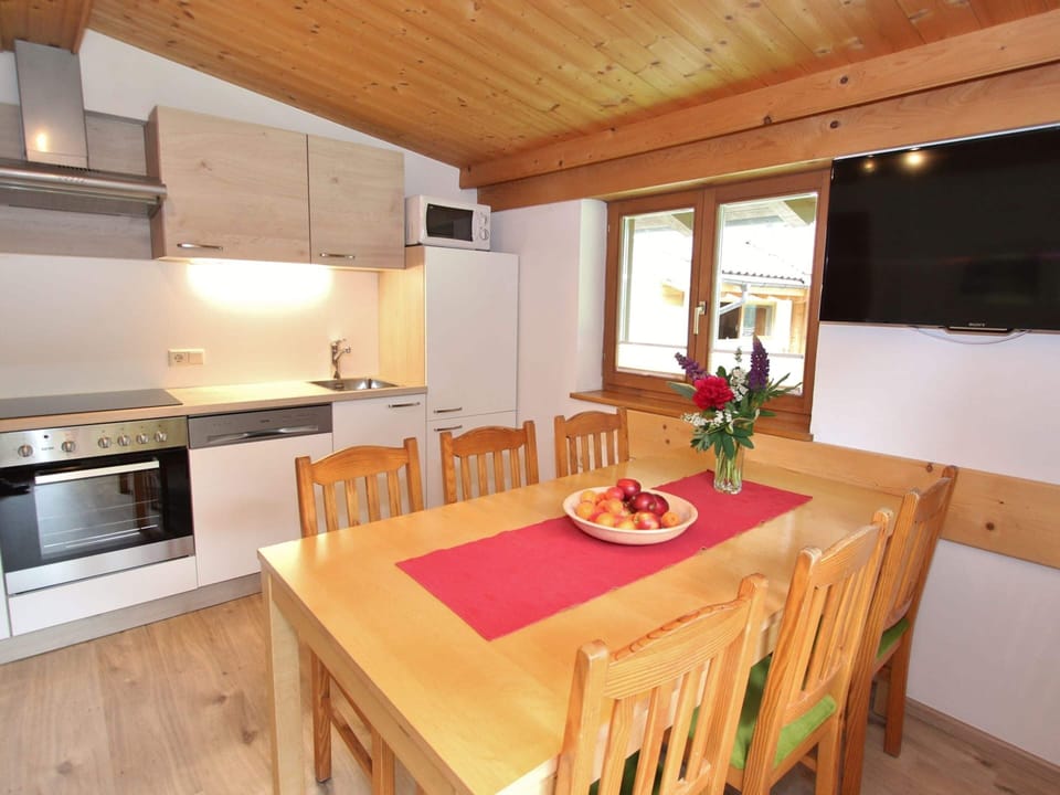 Apartment | Private kitchen | Highchair