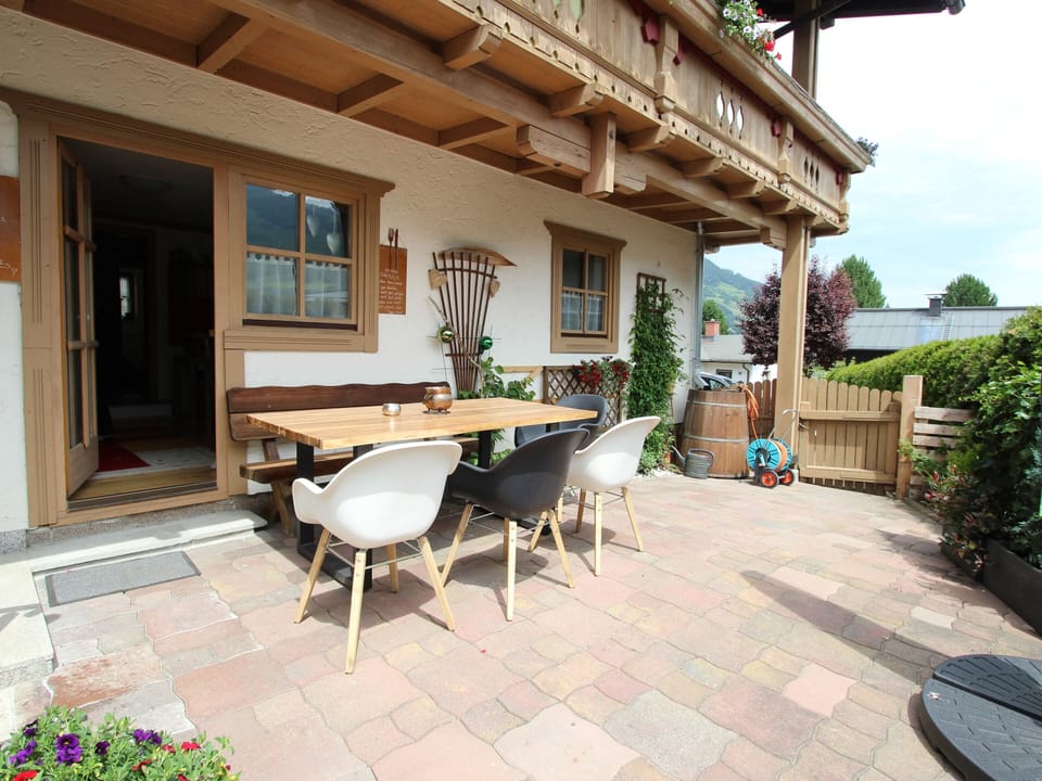 Apartment | Balcony