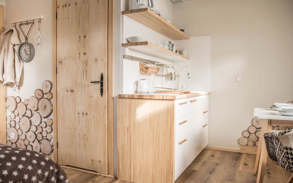 Studio Suite | Private kitchenette | Full-size fridge, stovetop, coffee/tea maker, electric kettle