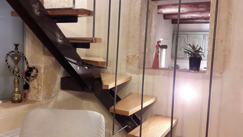 Stairs to the 1st floor