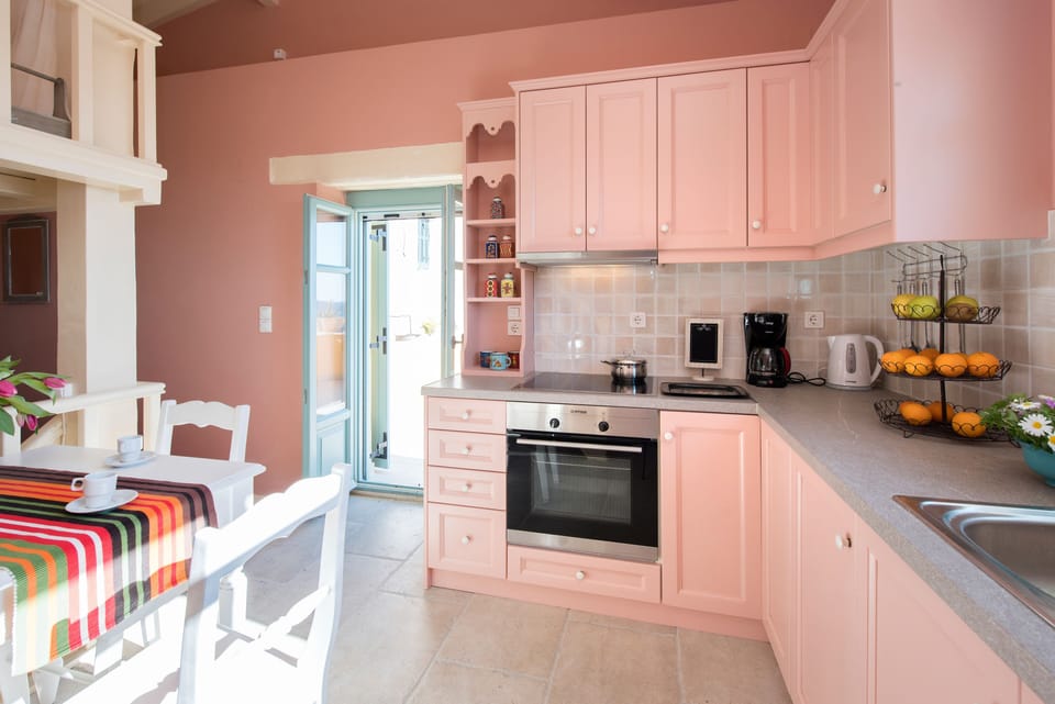 Apartment, 2 Bedrooms | Private kitchen | Fridge, oven, stovetop, dishwasher