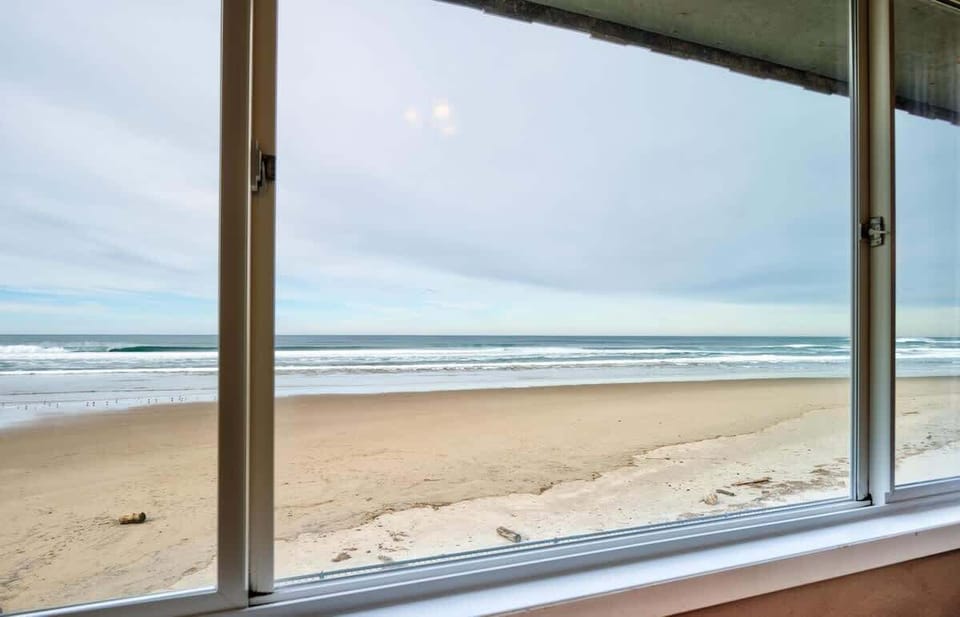 Get front-row ocean views from your window