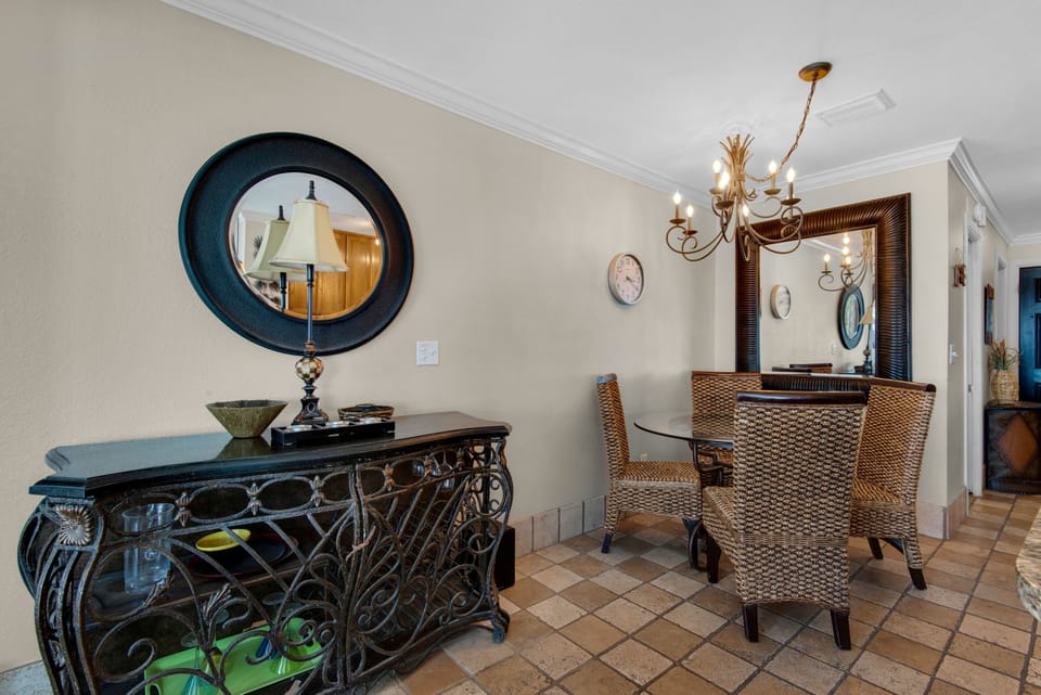 Beautiful decor throughout