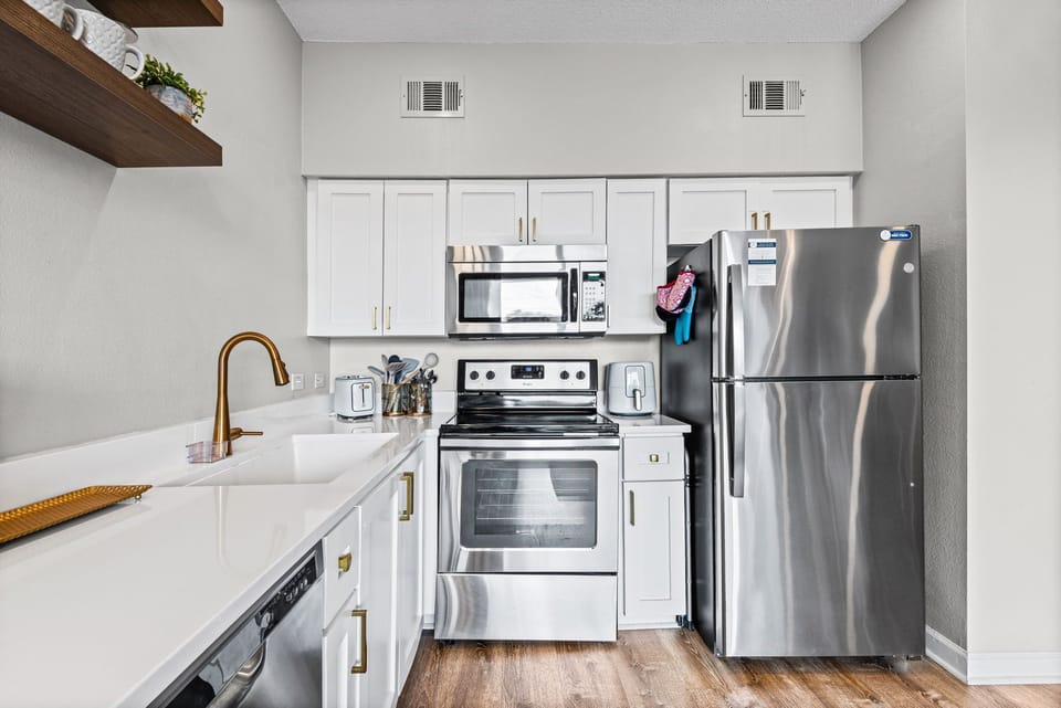 GCB206 - Kitchen area