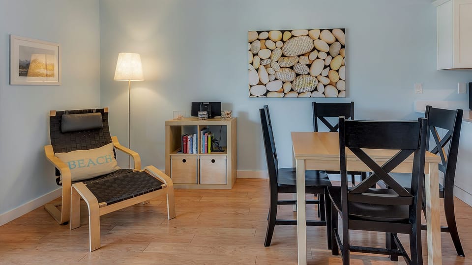 Beachwood Villas 7F