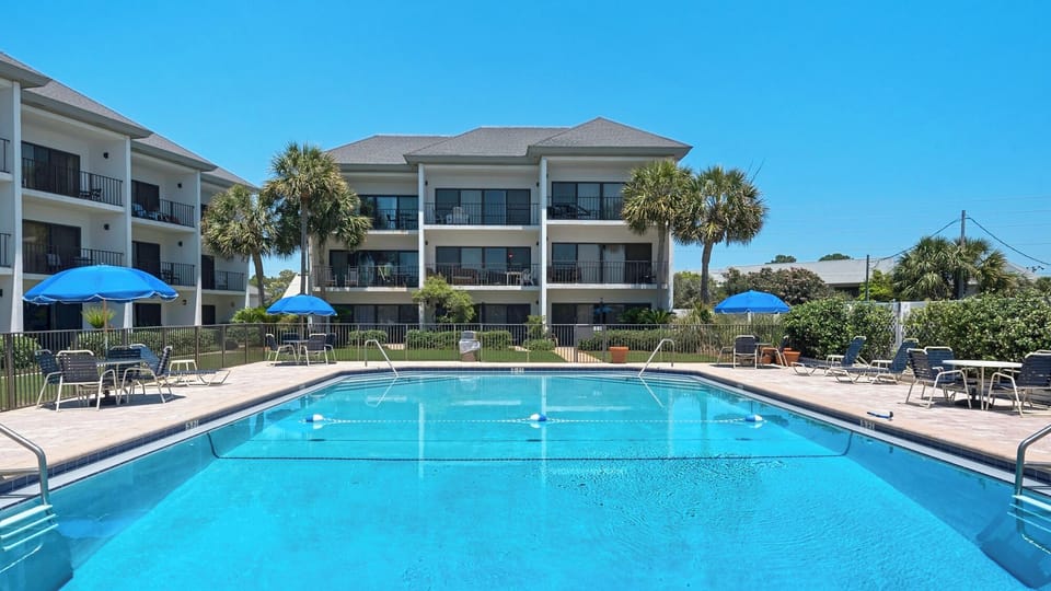 Emerald Hill Pool Area