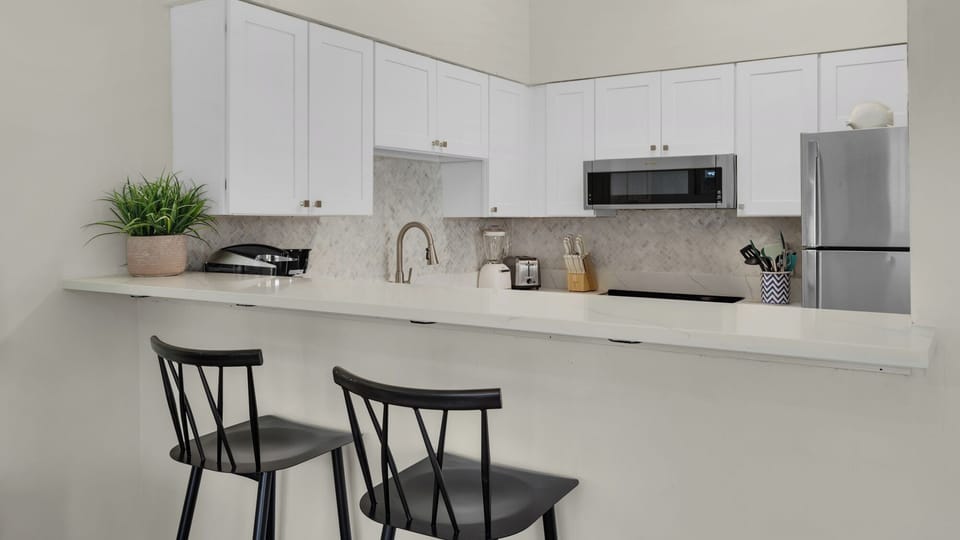Palms B4 Kitchen Area
