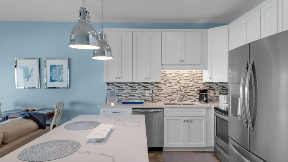 Palms C14 Kitchen