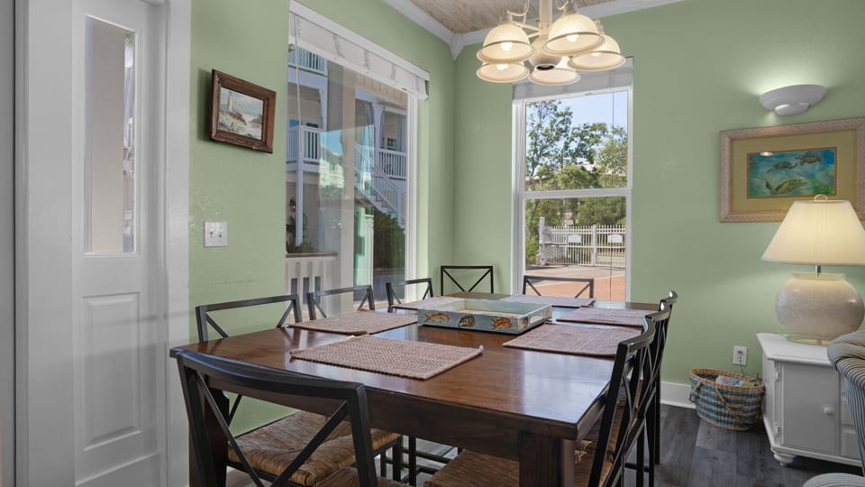 Sea Turtle Pass Dining Area