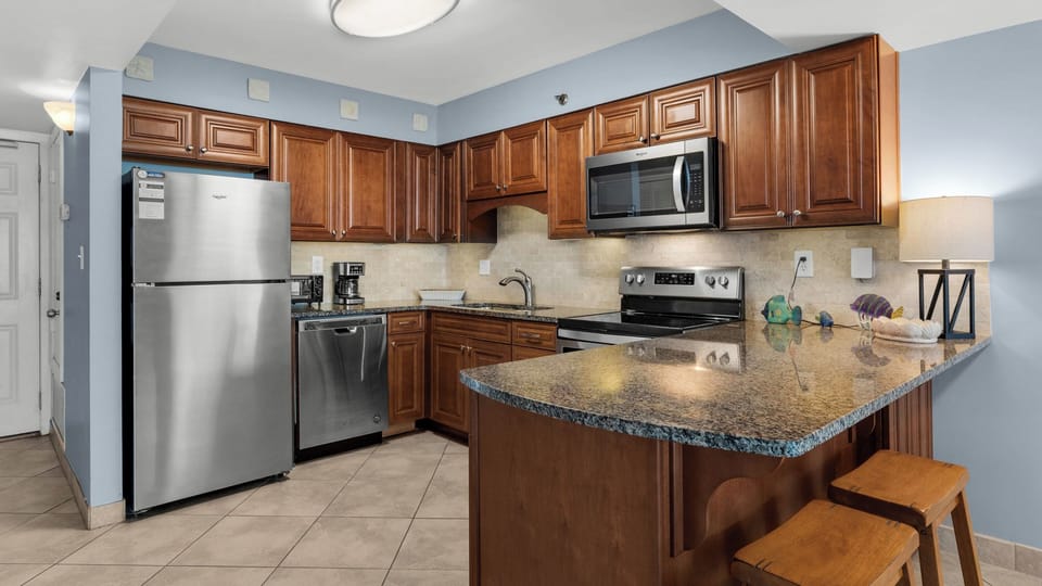 BeachCrest 206 Kitchen area