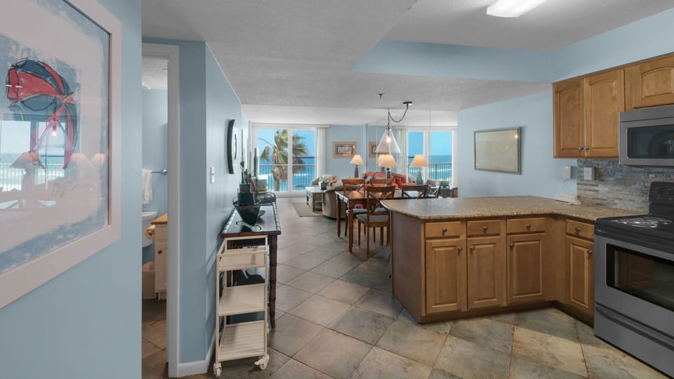 BeachCrest 403