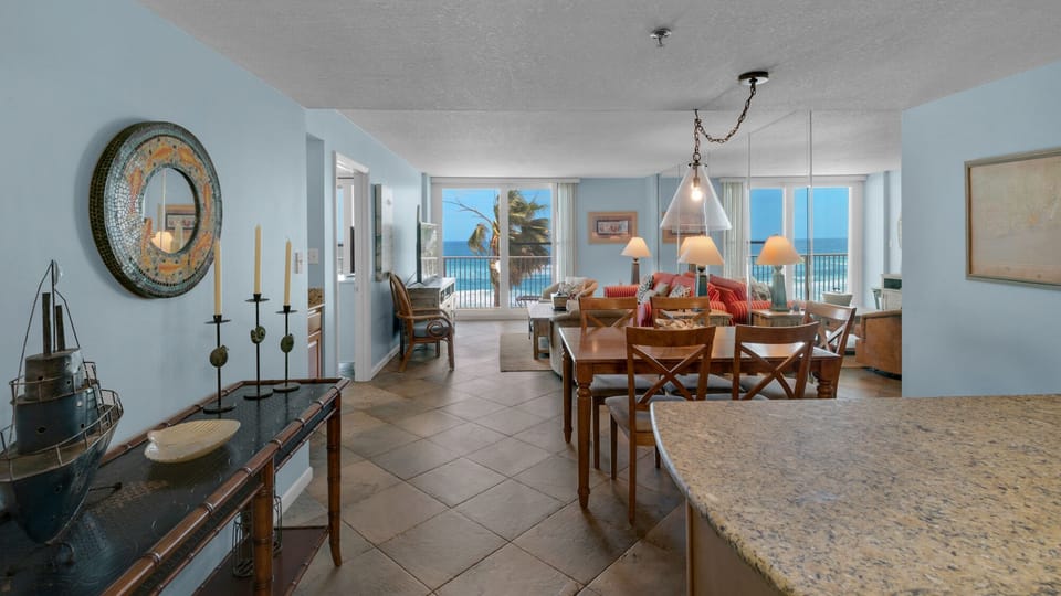 BeachCrest 403