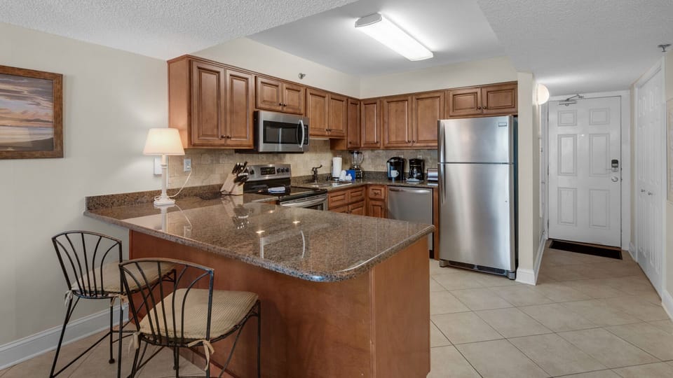 BeachCrest 405 Kitchen
