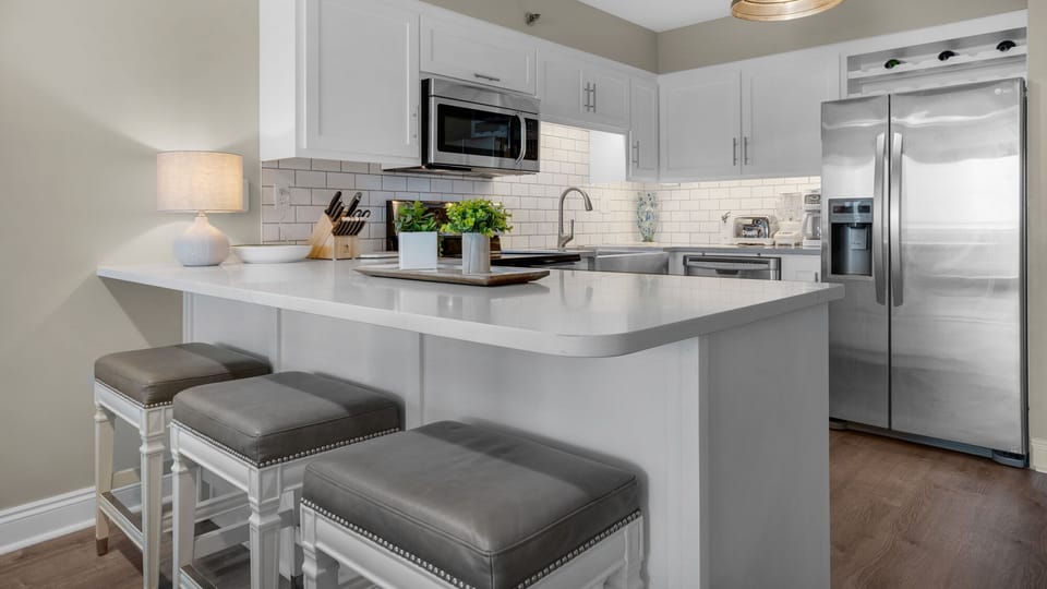 BeachCrest 601 Kitchen