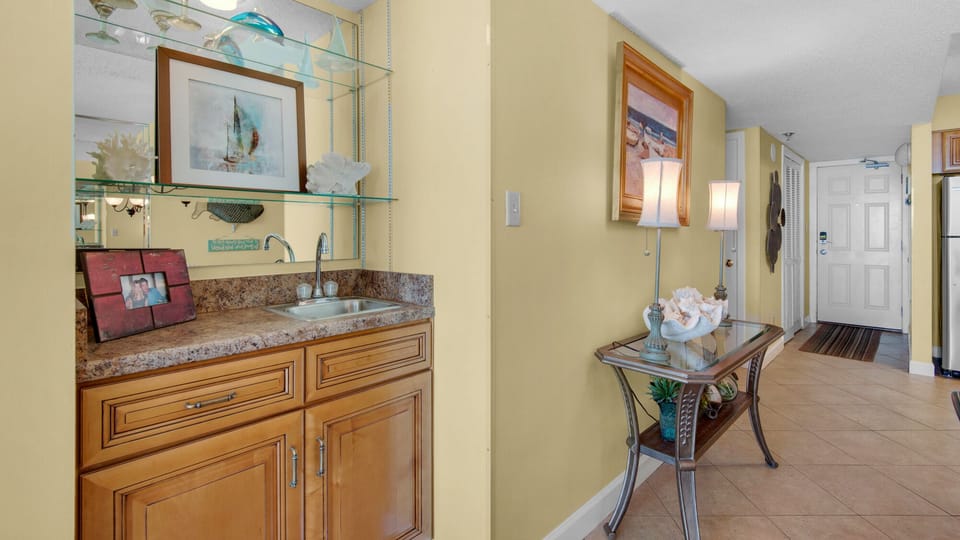 BeachCrest 806