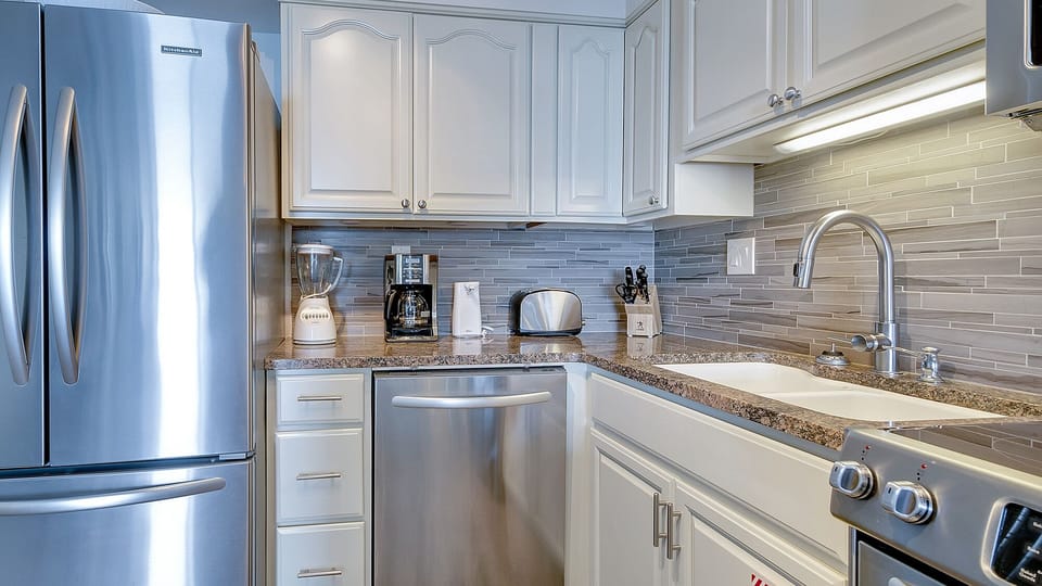 BeachCrest 1002