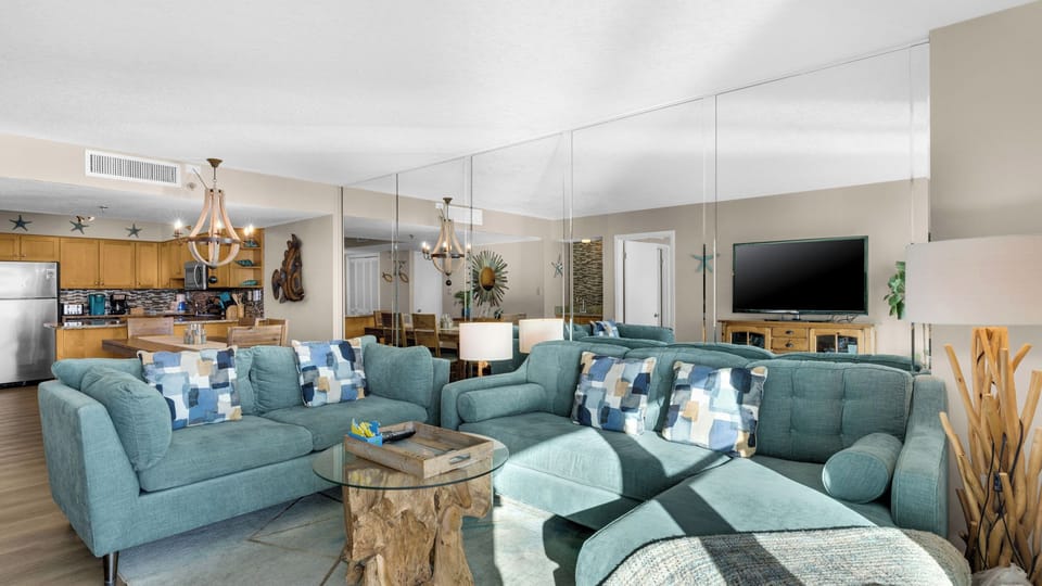 BeachCrest 1204 Living Area