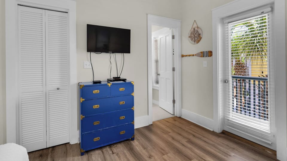 Beach Bungalow 101 Bedroom 2