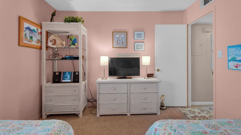 Beachside Condo 6 Bedroom