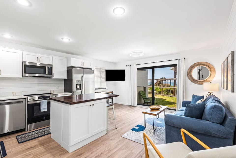 Beachside Condo 13