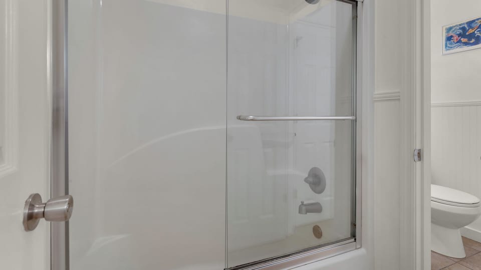 Beachside Villas 132 - Bathroom 2