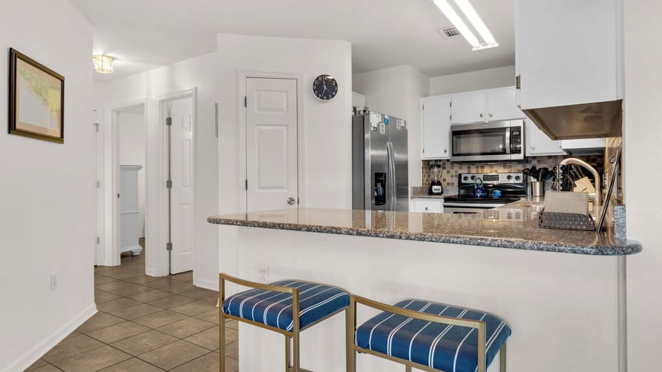 Beachside Villas 132 - Kitchen area