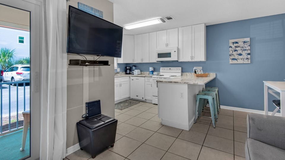Beachside Villas 513 Living Area and Kitchen